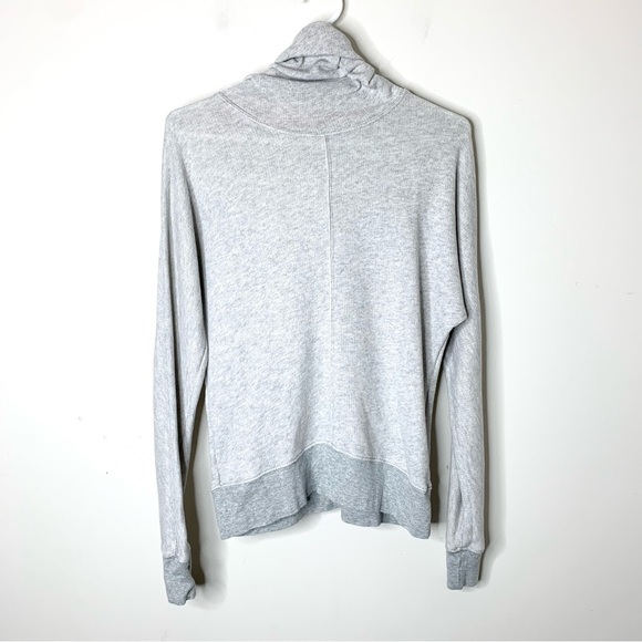 Aritzia TNA Clifton Sweatshirt Cowl Neck Sweater Y2k Hoodie Gray Size XS - Picture 16 of 16